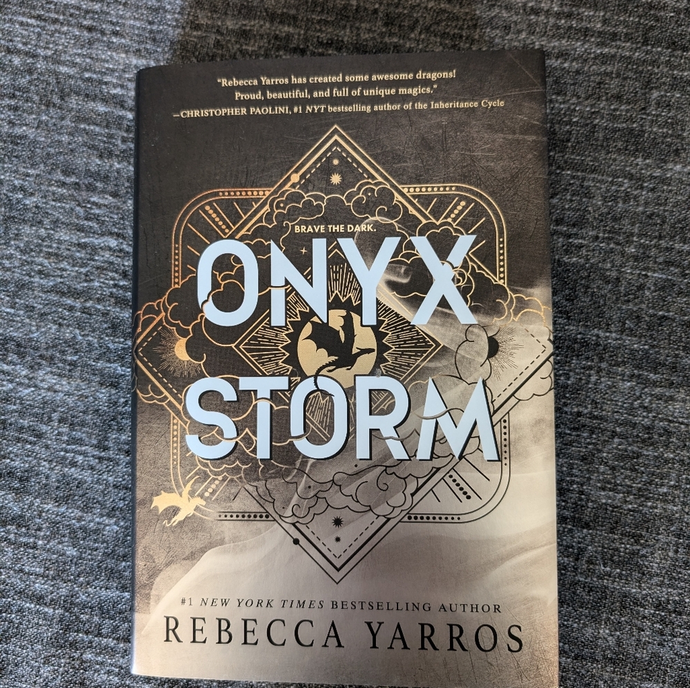 New Onyx Storm by Rebecca Yarros
